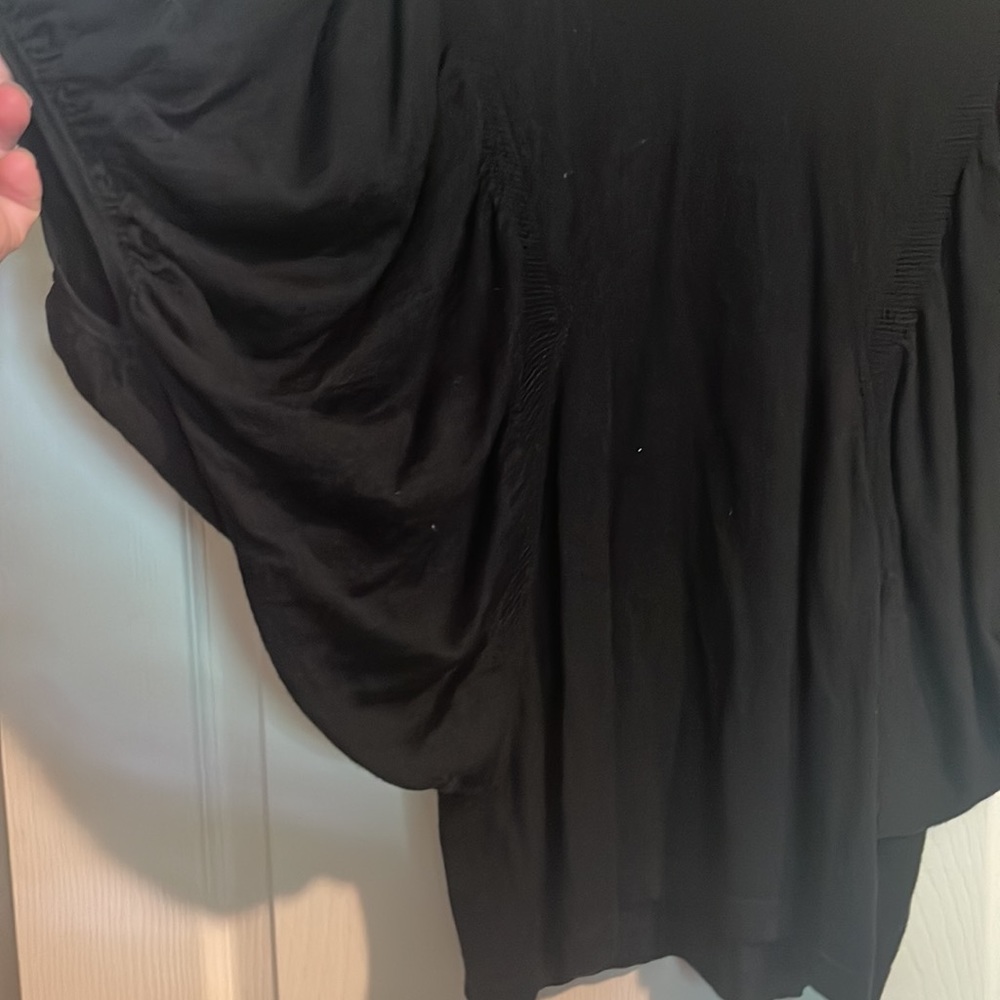 Sweater - Picture 4 of 7